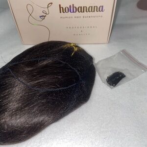 Hotbanana 20”Dark Brown Clip in Hair Extensions 7 pieces NEW IN BOX